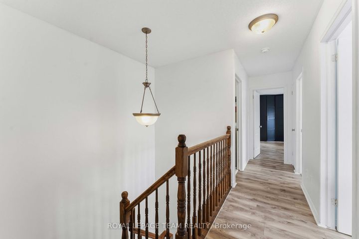 Photo 12 at 136 Calaveras Avenue, Nepean (Longfields), Ottawa