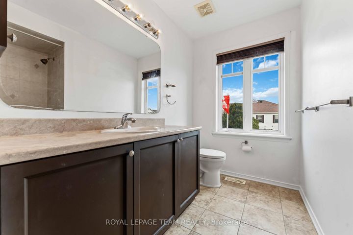 Photo 17 at 136 Calaveras Avenue, Nepean (Longfields), Ottawa