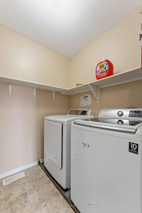 Photo 16 at 136 Calaveras Avenue, Nepean (Longfields), Ottawa