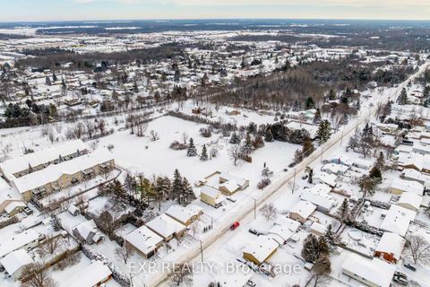 Photo 6 at 193 Napoleon Street, Carleton Place