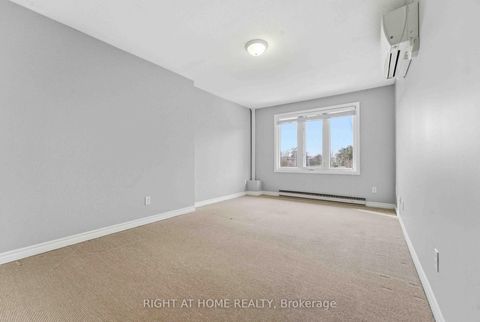 Photo 16 at 4 Chisholm Court, Beaverbrook, Kanata