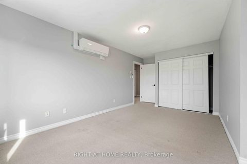 Photo 17 at 4 Chisholm Court, Beaverbrook, Kanata