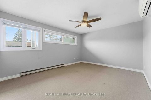 Photo 24 at 4 Chisholm Court, Beaverbrook, Kanata