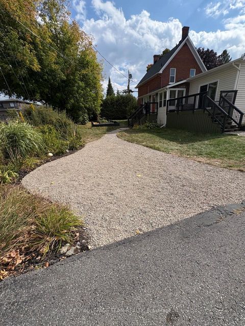 Photo 3 at 238 Park Avenue, Carleton Place