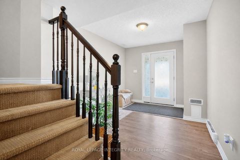 Photo 3 at 64 Feathertop Lane, Emerald Meadows/Trailwest, Kanata