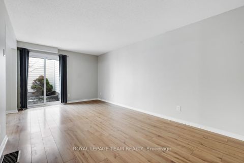 Photo 15 at 221 Petrie Lane, Beaverbrook, Kanata