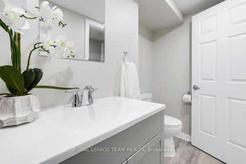 Photo 32 at 221 Petrie Lane, Beaverbrook, Kanata