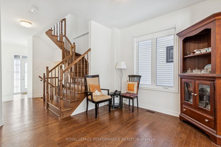 Photo 6 at 845 Snap Hook Crescent, Nepean (Half Moon Bay), Ottawa