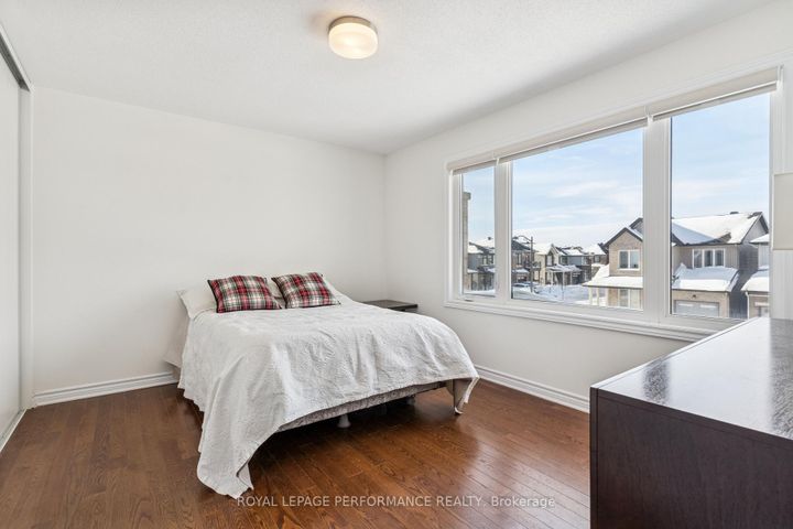 Photo 23 at 845 Snap Hook Crescent, Nepean (Half Moon Bay), Ottawa