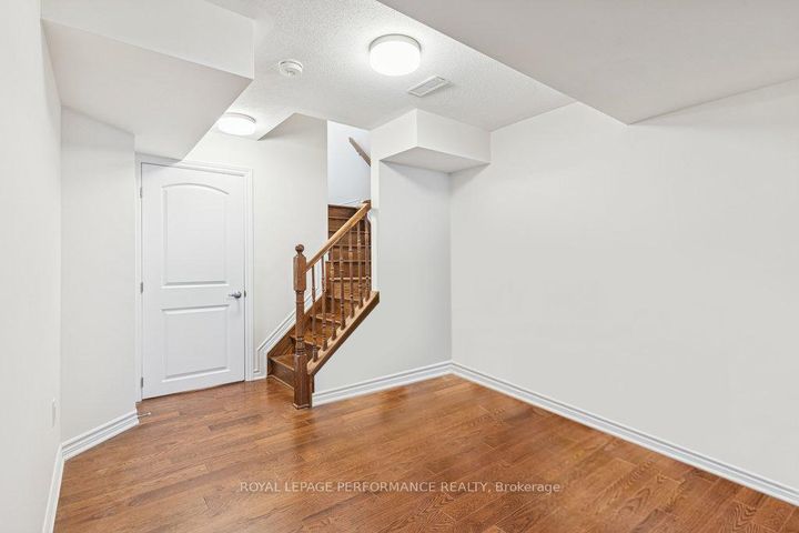 Photo 39 at 845 Snap Hook Crescent, Nepean (Half Moon Bay), Ottawa