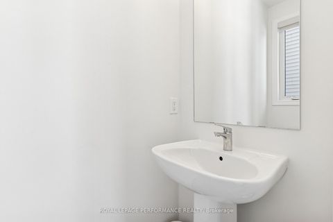 Photo 5 at 845 Snap Hook Crescent, Nepean (Half Moon Bay), Ottawa