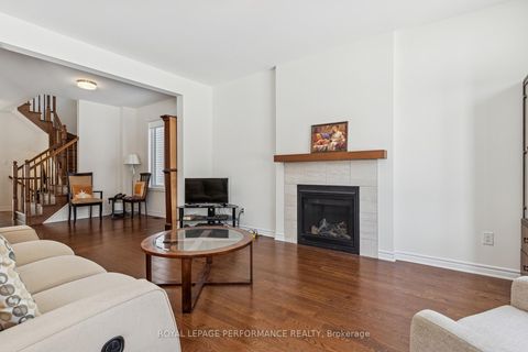 Photo 12 at 845 Snap Hook Crescent, Nepean (Half Moon Bay), Ottawa