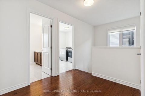 Photo 22 at 845 Snap Hook Crescent, Nepean (Half Moon Bay), Ottawa