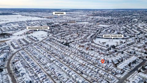 Photo 36 at 166 Lily Pond Street, Emerald Meadows/Trailwest, Kanata