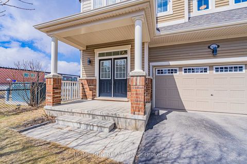 Photo 2 at 572 Dundonald Drive, Nepean (Half Moon Bay), Ottawa