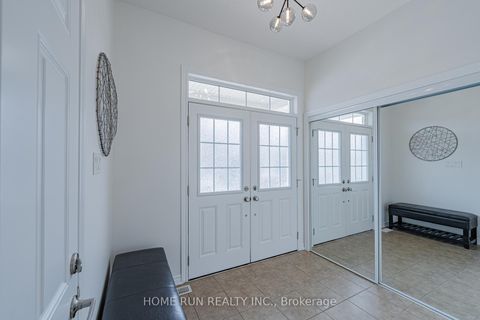 Photo 3 at 572 Dundonald Drive, Nepean (Half Moon Bay), Ottawa