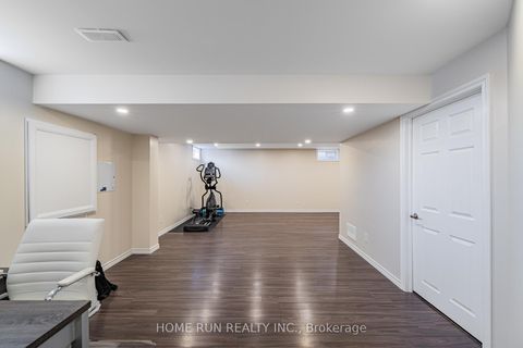 Photo 31 at 572 Dundonald Drive, Nepean (Half Moon Bay), Ottawa