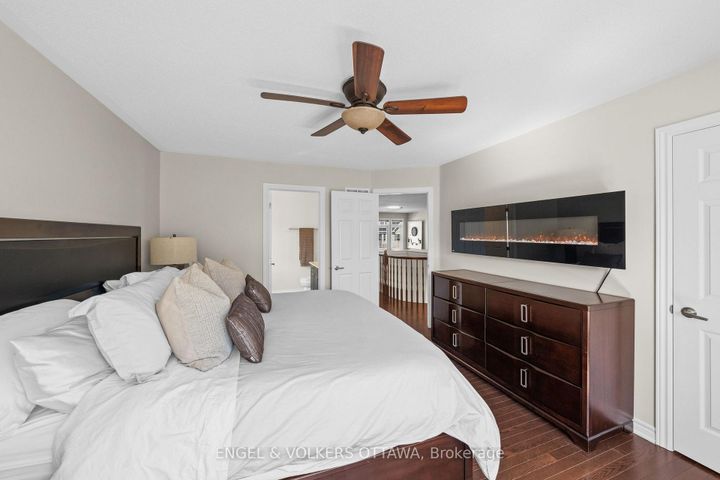 Photo 22 at 105 Pennant Avenue, Nepean (Half Moon Bay), Ottawa