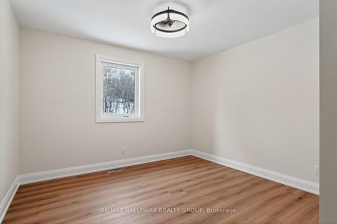 Photo 18 at 1625 Royal Orchard Drive, Cumberland Estates, Orleans