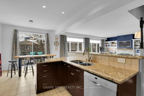 Photo 8 at 517 Overland Drive, Stittsville (North), Stittsville