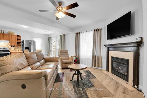 Photo 25 at 517 Overland Drive, Stittsville (North), Stittsville