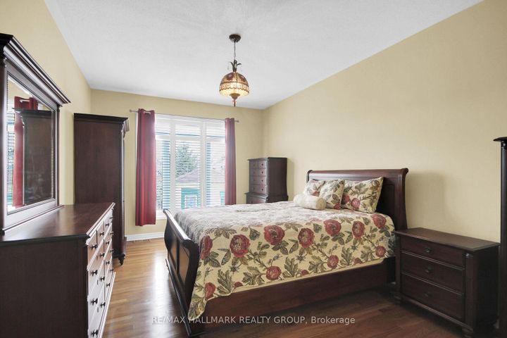 Photo 25 at 166 Lamplighters Drive, Nepean (Cedargrove/Fraserdale), Ottawa