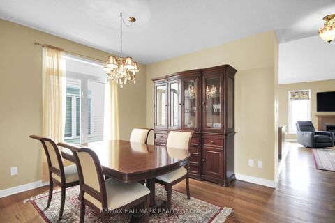 Photo 9 at 166 Lamplighters Drive, Nepean (Cedargrove/Fraserdale), Ottawa