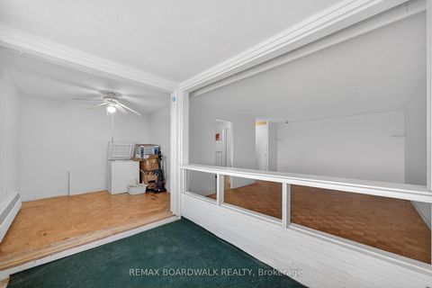 Photo 6 at 407 - 1356 Meadowlands Drive E, Nepean (Borden Farm/Stewart Farm/Carleton Heights/Parkwood Hills), Ottawa