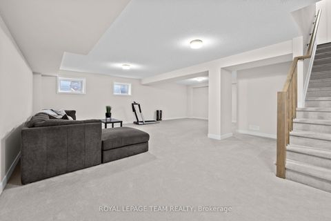 Photo 24 at 622 Terrier Circle, Goulbourn Twp From Franktown Rd/South To Rideau, Stittsville