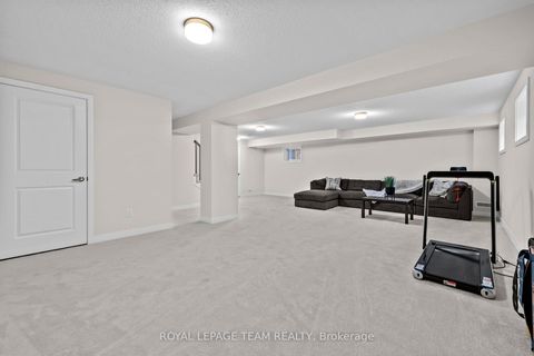 Photo 27 at 622 Terrier Circle, Goulbourn Twp From Franktown Rd/South To Rideau, Stittsville