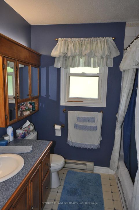 Photo 12 at 186 Golf Club Road N, Rideau Lakes (South Elmsley) Twp, Rideau Lakes