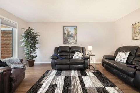 Photo 8 at 142 Salter Crescent, Beaverbrook, Kanata