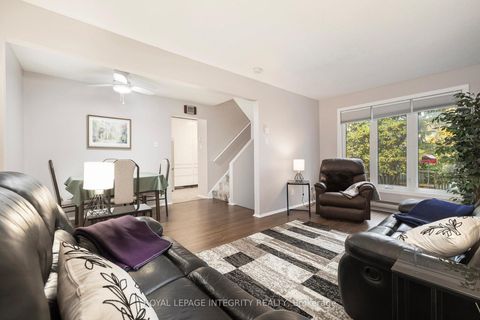 Photo 11 at 142 Salter Crescent, Beaverbrook, Kanata
