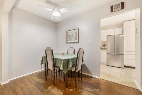 Photo 12 at 142 Salter Crescent, Beaverbrook, Kanata