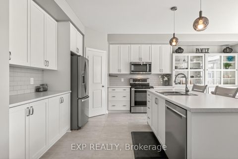 Photo 8 at 690 Parade Drive, Stittsville (South), Stittsville