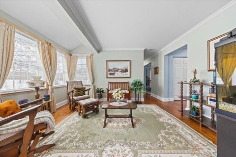 Photo 3 at 1530 Royal Orchard Drive, Cumberland Estates, Orleans