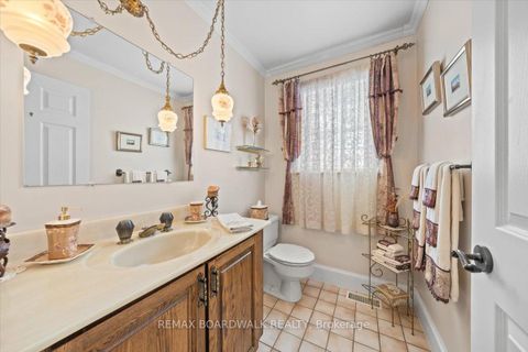 Photo 8 at 1530 Royal Orchard Drive, Cumberland Estates, Orleans