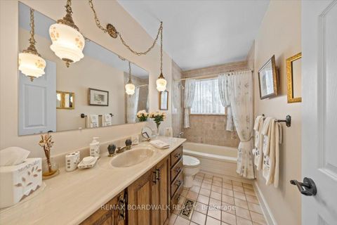 Photo 25 at 1530 Royal Orchard Drive, Cumberland Estates, Orleans