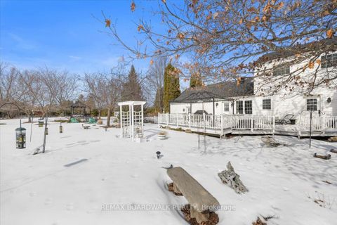 Photo 33 at 1530 Royal Orchard Drive, Cumberland Estates, Orleans