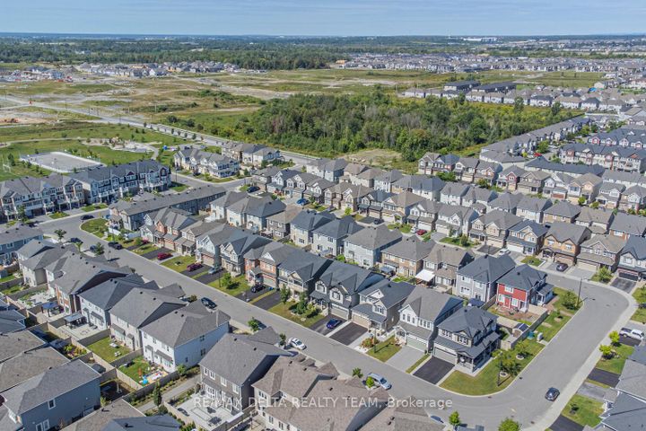 Photo 43 at 751 Devario Crescent, Nepean (Half Moon Bay), Ottawa