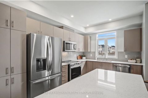 Photo 4 at 1126 Spoor Street, Rural Kanata (Central), Kanata