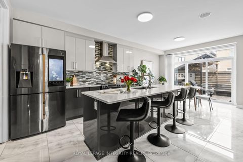 Photo 18 at 68 Malachigan Crescent, Avalon West, Orleans