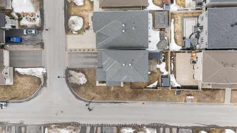 Photo 39 at 68 Malachigan Crescent, Avalon West, Orleans