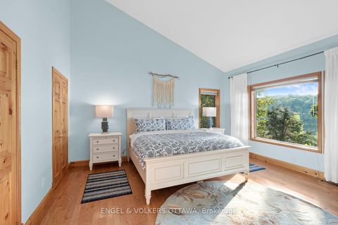 Photo 17 at 70 Belmonte Lane, Rideau Lakes (Bastard) Twp, Rideau Lakes