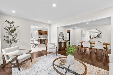 Photo 11 at 122 Cranesbill Road, Emerald Meadows/Trailwest, Kanata