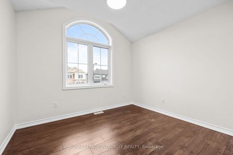 Photo 20 at 122 Cranesbill Road, Emerald Meadows/Trailwest, Kanata