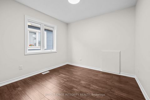 Photo 22 at 122 Cranesbill Road, Emerald Meadows/Trailwest, Kanata