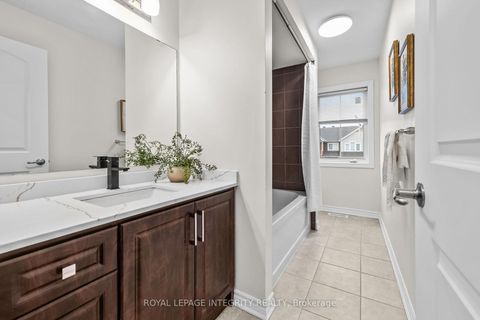 Photo 23 at 122 Cranesbill Road, Emerald Meadows/Trailwest, Kanata