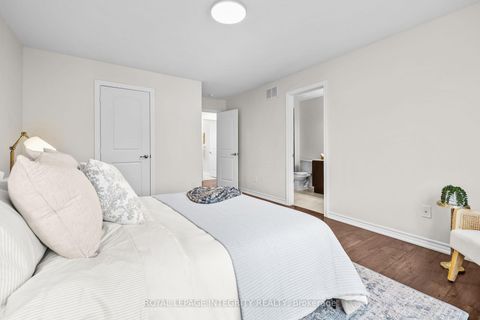 Photo 29 at 122 Cranesbill Road, Emerald Meadows/Trailwest, Kanata