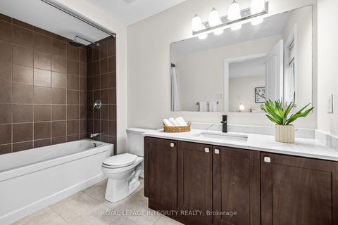 Photo 30 at 122 Cranesbill Road, Emerald Meadows/Trailwest, Kanata